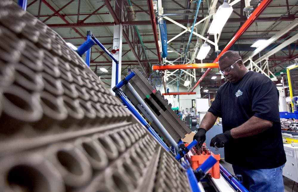 الحرب التجارية العالمية مؤجلة .. المعارك الروسية - الأوكرانية تجبر الجميع على الصمت