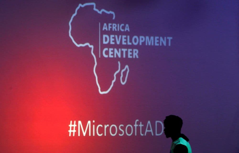 أقمار صناعية لتمكين 100 مليون شخص في إفريقيا من الوصول للإنترنت