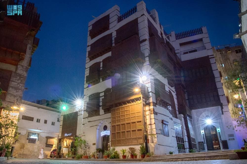 جدة التاريخية .. وجهة المهتمين بالطراز المعماري القديم