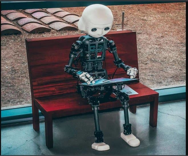 علي بابا الصينية تطرح نموذجها لتكنولوجيا الذكاء الصناعي التوليدي 