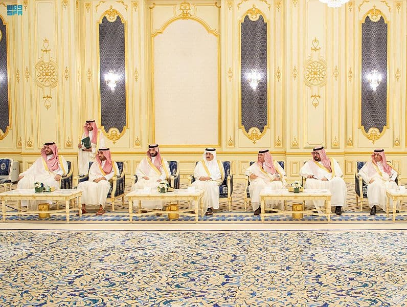 ولي العهد يستعرض مع سلطان بروناي دار السلام العلاقات الثنائية وسبل تطويرها 