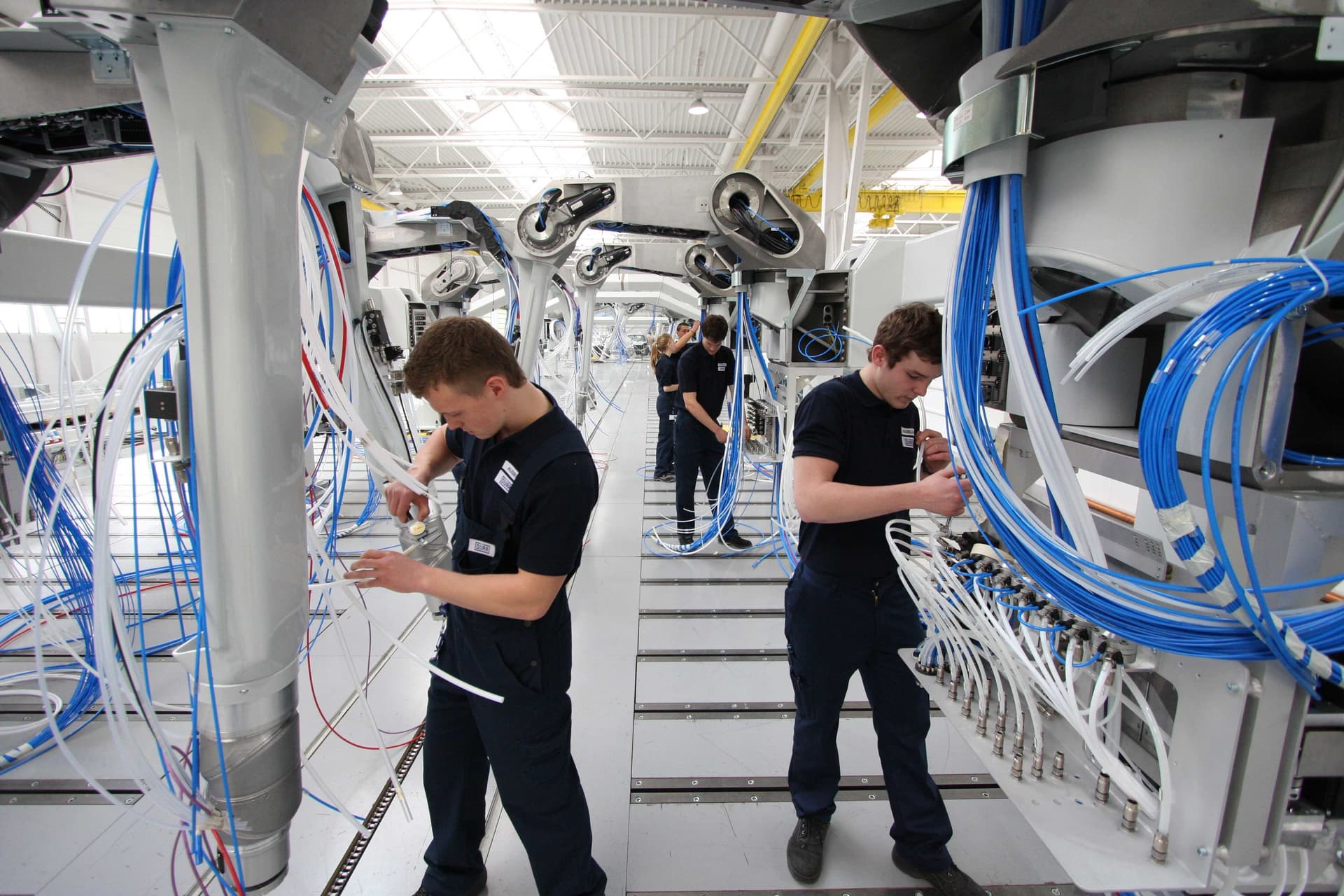 شركات تصنيع الآلات الألمانية تتجه لنقل استثماراتها من آسيا لأوروبا في 2023