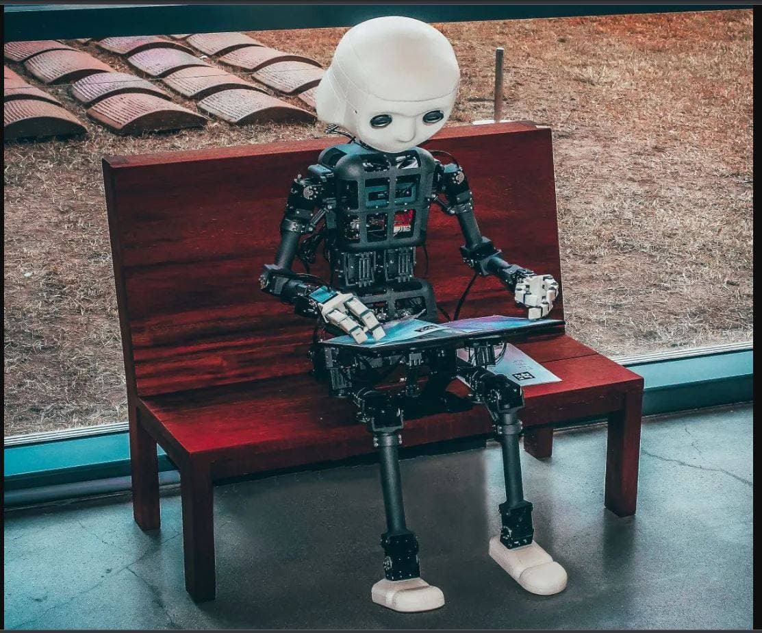 الذكاء الاصطناعي يزعزع قطاع التكنولوجيا .. 300 مليون وظيفة بدوام كامل عرضة للأتمتة