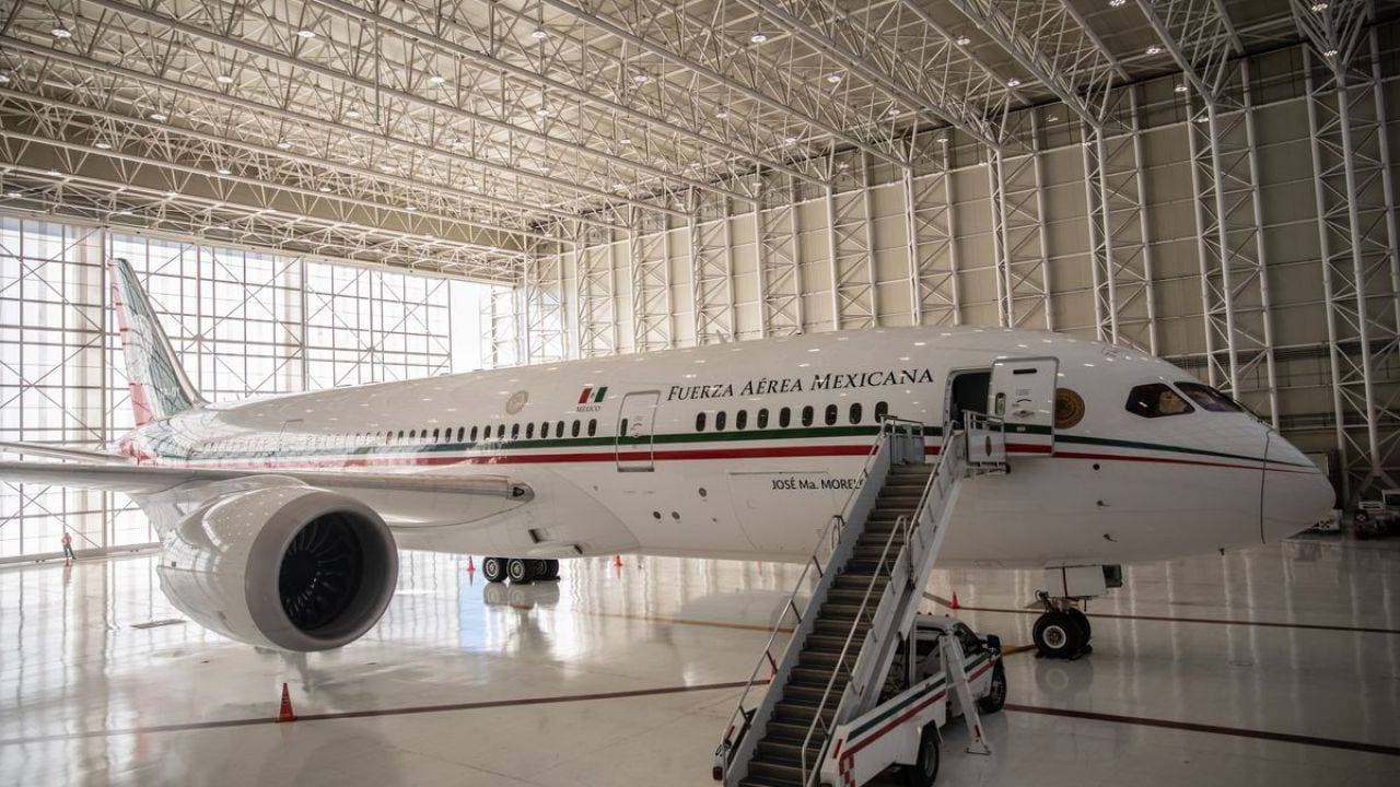 تتسع الطائرة لـ 80 شخصا.