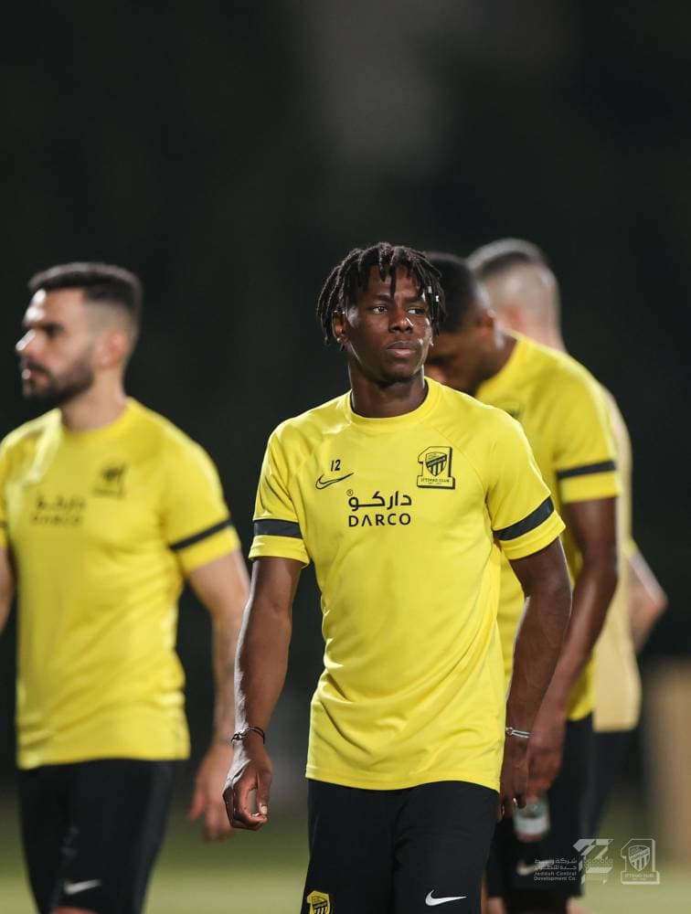 «شاومي» تكشف عن نظاراتها الذكية المزودة بميزات الهاتف