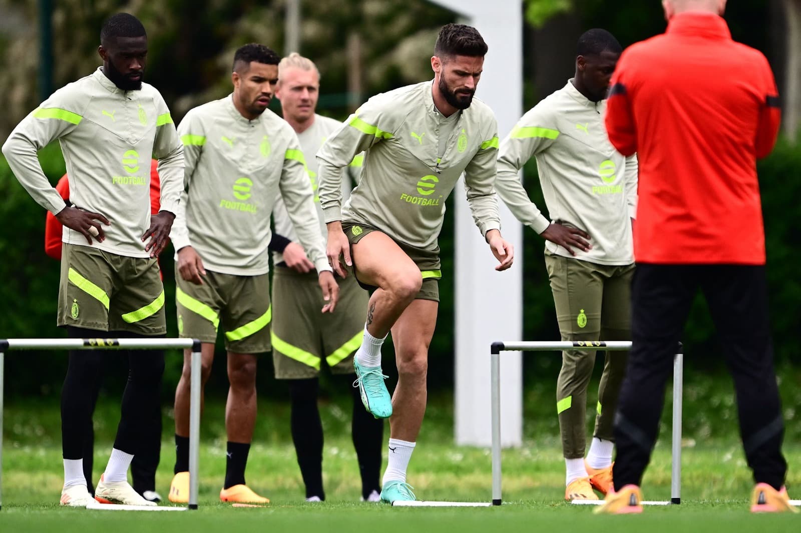 طلبات التذاكر العالية يمكن أن تملأ ملعب سان سيرو 26 مرة