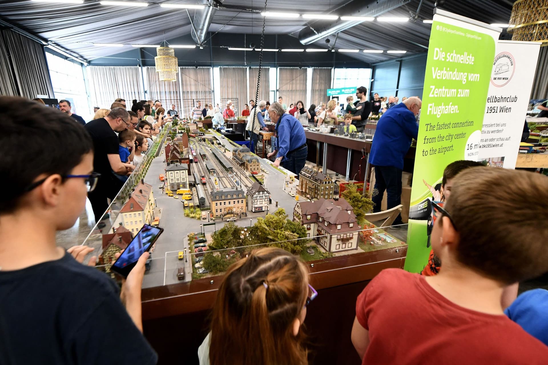 18 عارضا أوروبيا في معرض القطارات بكرواتيا