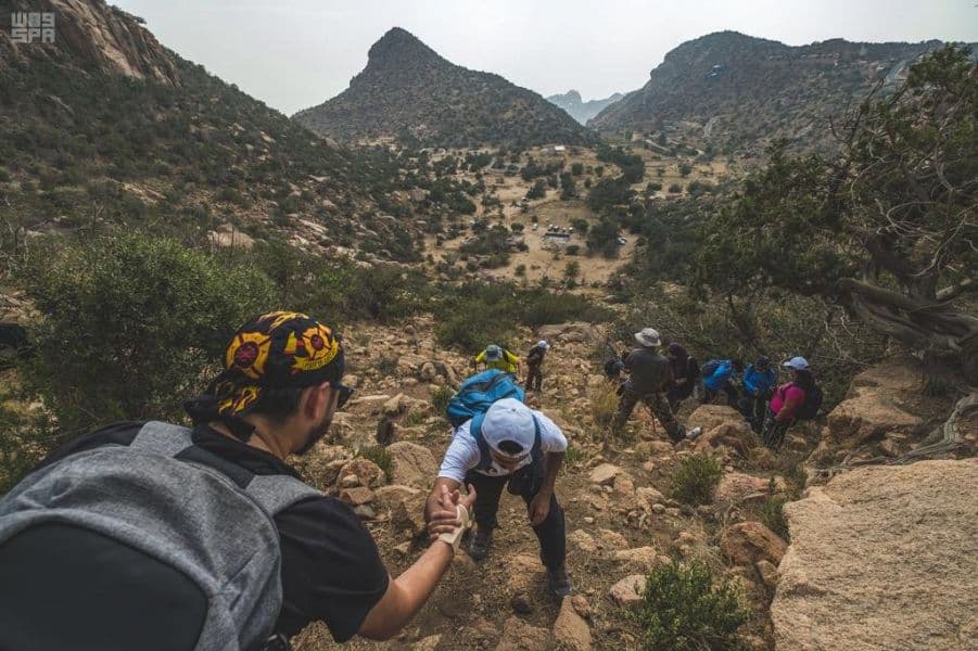 بعد انتشار الهايكنج .. سعوديون يسعون للعمل كمرشدين لممارسي الرياضة