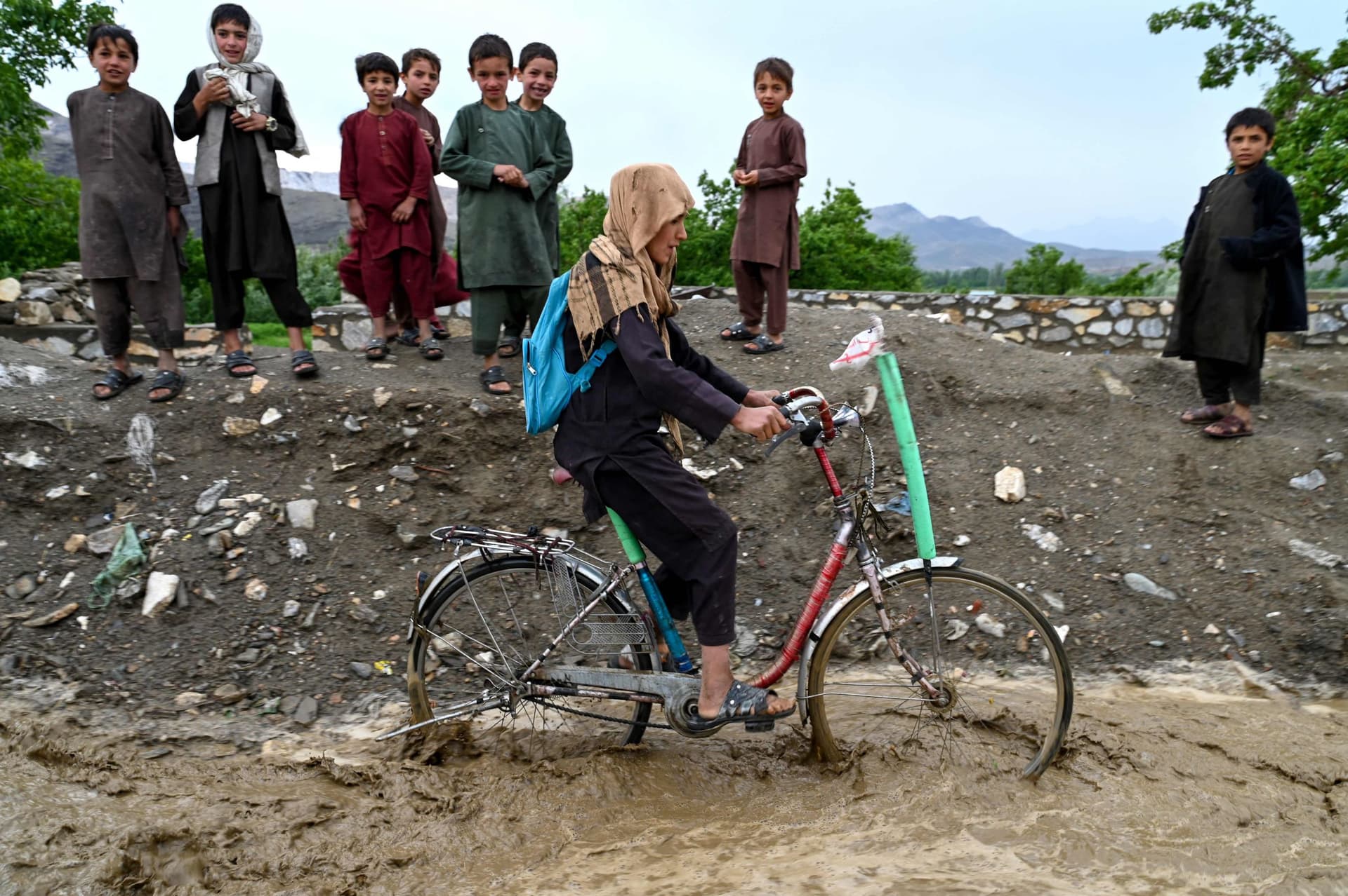 الفيضانات تدمر 20 ألف فدان زراعي في أفغانستان