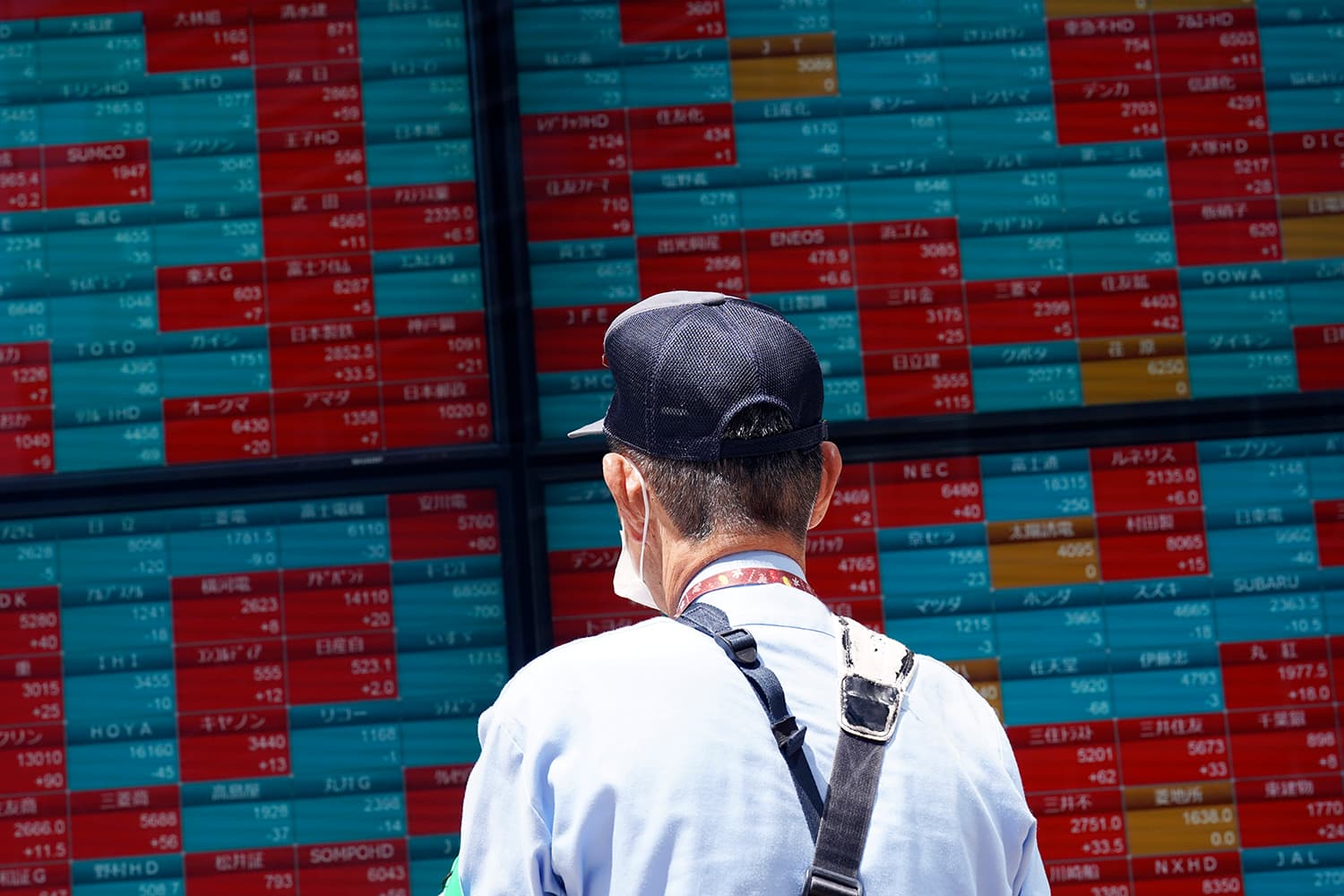 الأسهم اليابانية تغلق مرتفعة وسط تفاؤل إزاء اتفاق سقف الدين الأمريكي