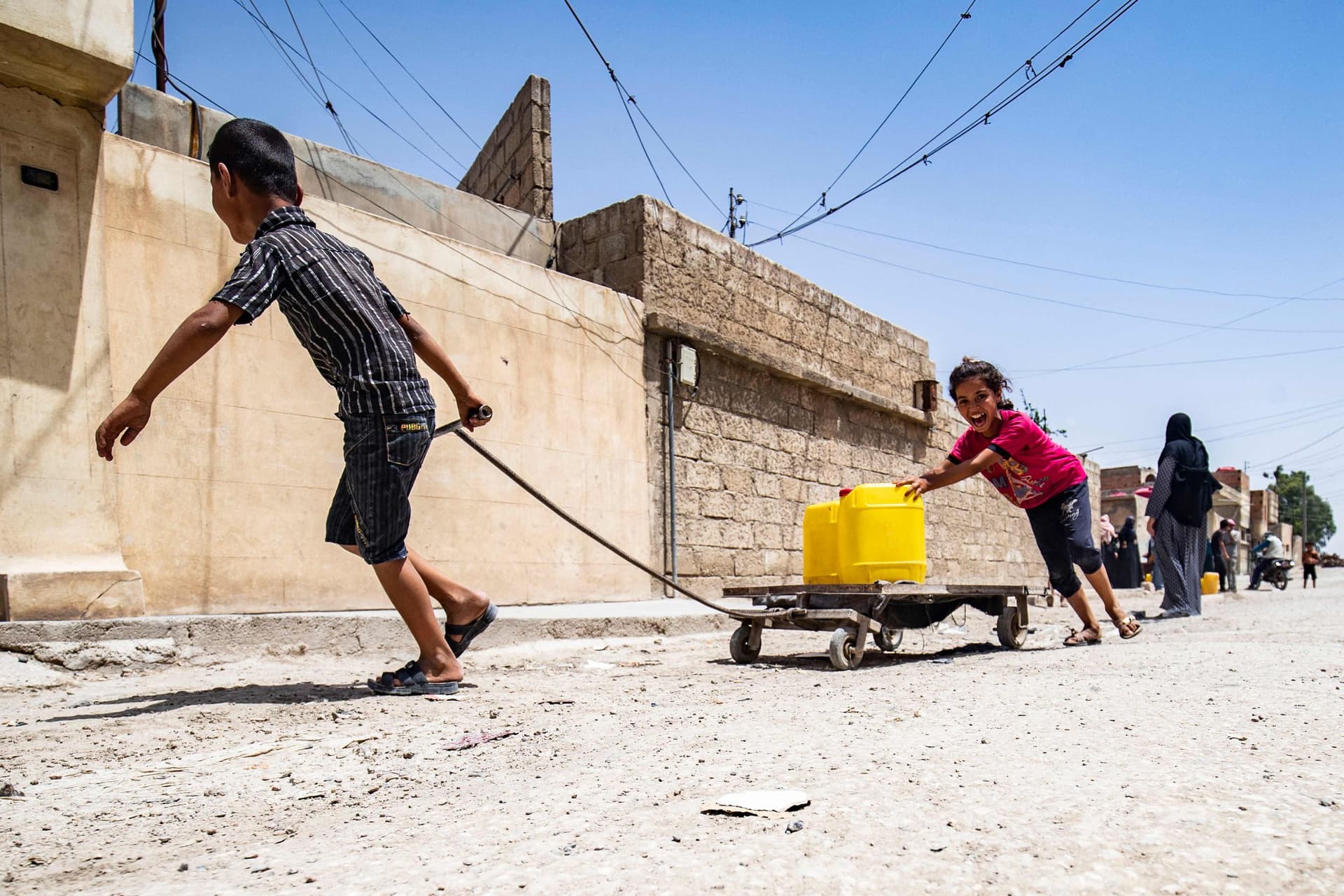 البحث عن قطرة ماء