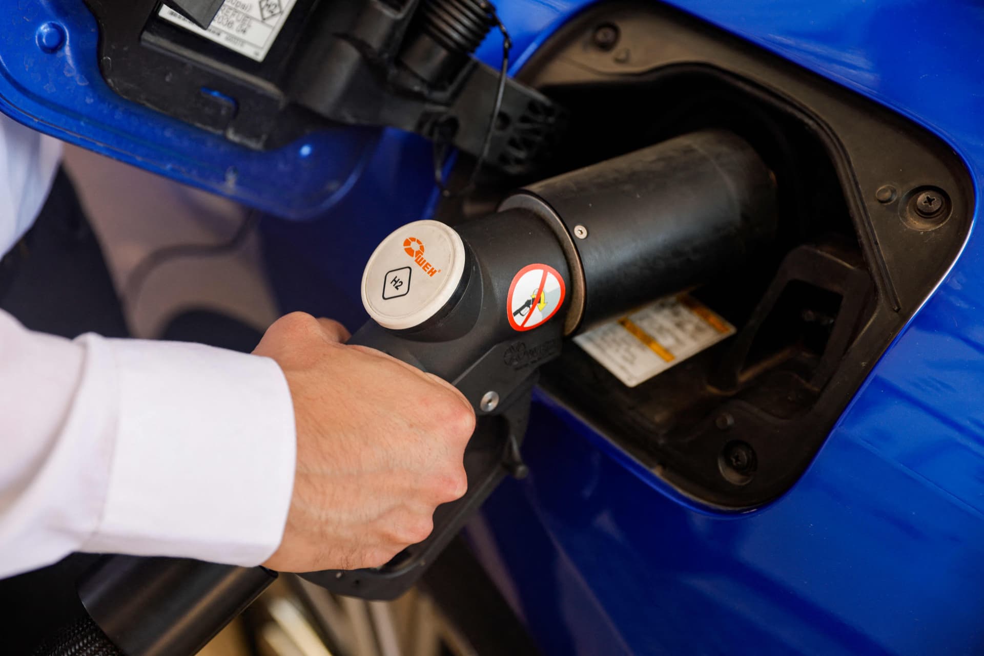 تدشين أكبر محطة أوروبية لإنتاج الهيدروجين وتوزيعه في باريس 