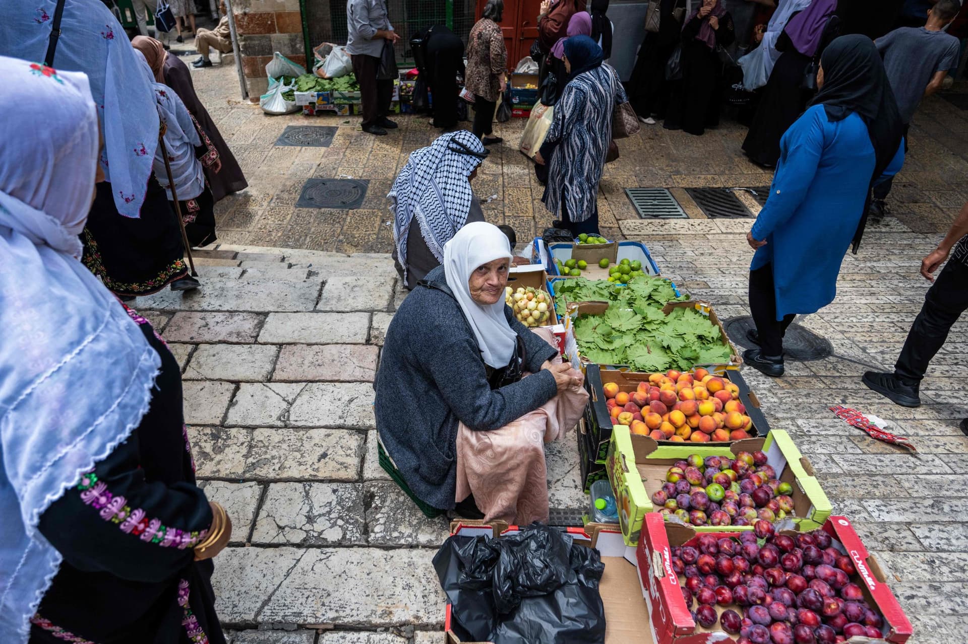 أسواق القدس تعيش أوضاعا اقتصادية صعبة