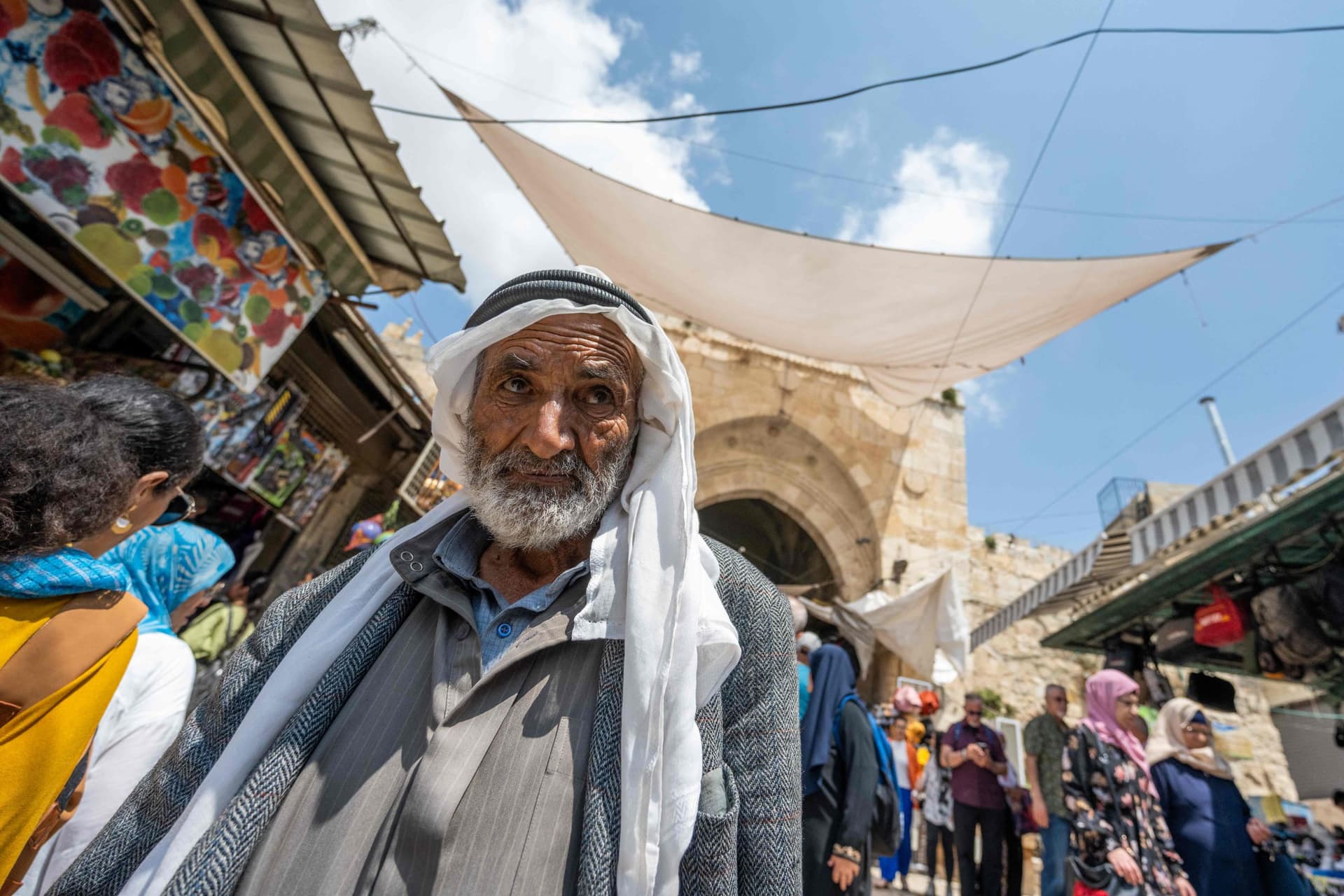 أسواق القدس تعيش أوضاعا اقتصادية صعبة