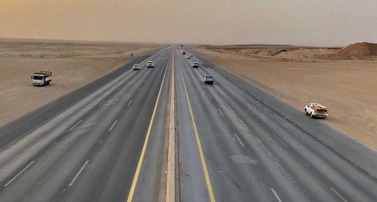 بتوجيه الملك .. تسمية الطريق الرابط بين الرياض والقصيم بطريق الملك فهد