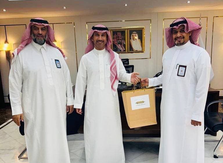 تكريم المتقاعدين .. لمسة وفاء وعرفان لأعوام عطائهم