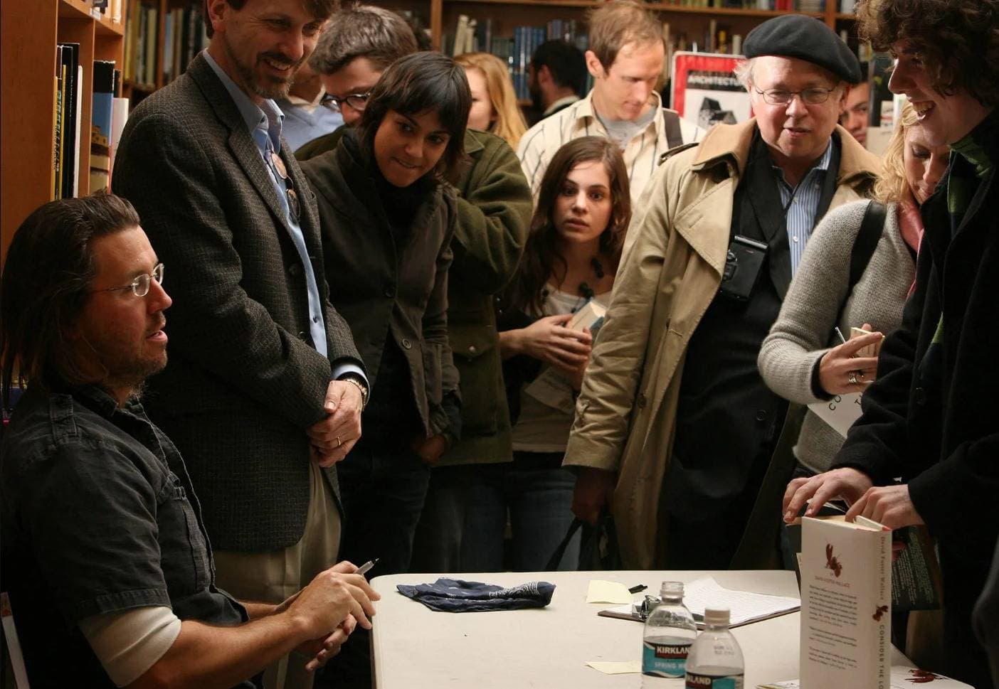 ديفيد والاس .. العقل نعم الخادم وبئس السيد