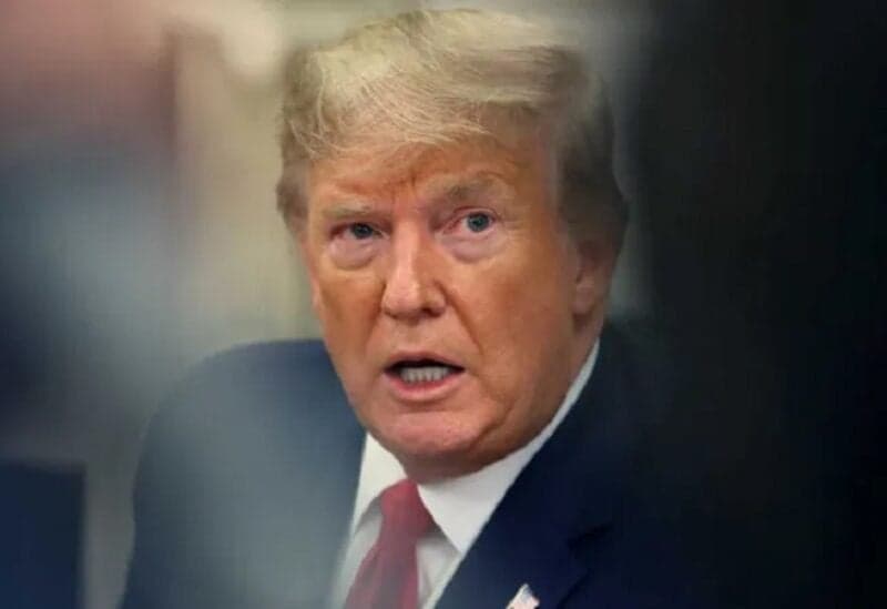 ترمب يواجه تهما جنائية لاحتفاظه بوثائق سرية