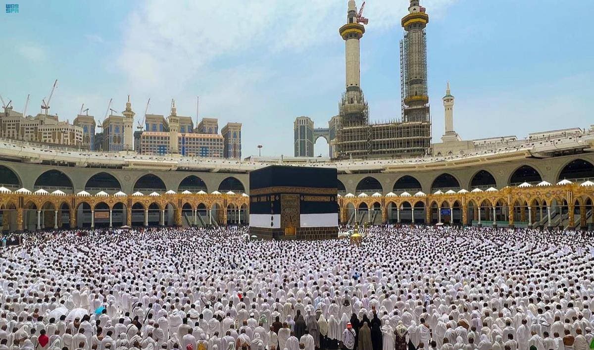 "إيفرجراند" الأعلى ديونا في العالم تفقد 20 % من قيمتها خلال يوم