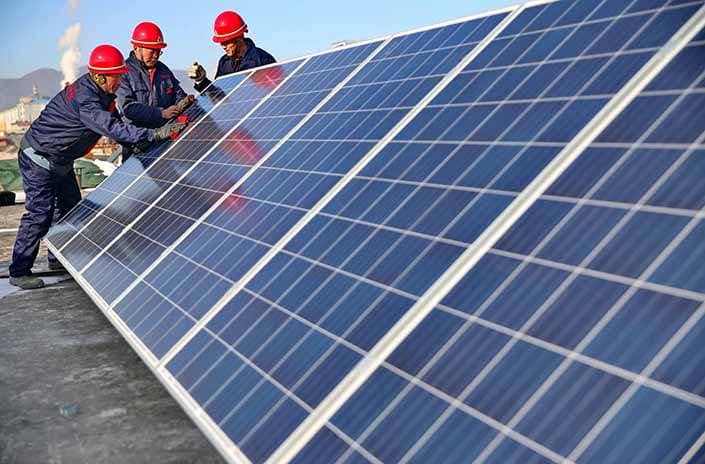 أكثر من 12.7 مليون فرصة عمل ارتبطت بالطاقات المتجددة خلال 2021.