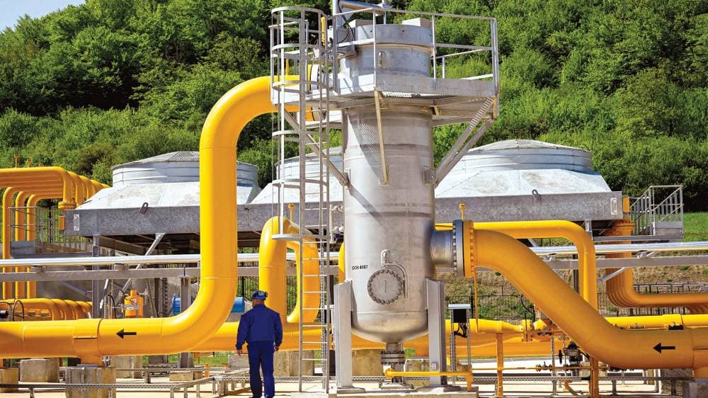 صادرات النفط الروسية من الموانئ الغربية مرشحة للانخفاض الشهر المقبل.