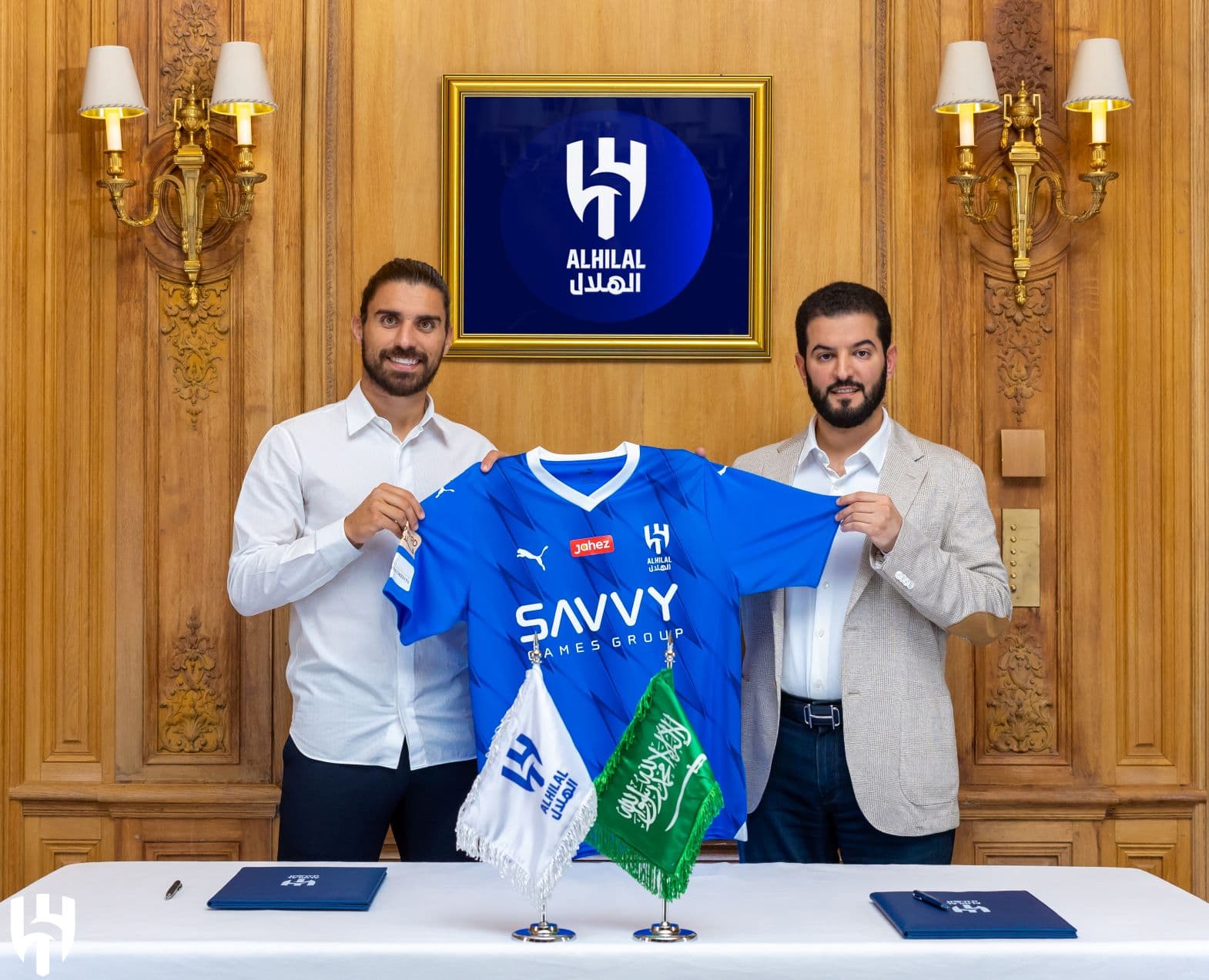 انتقال نيفيز إلى الهلال ضمن أغلى 100 صفقة في التاريخ