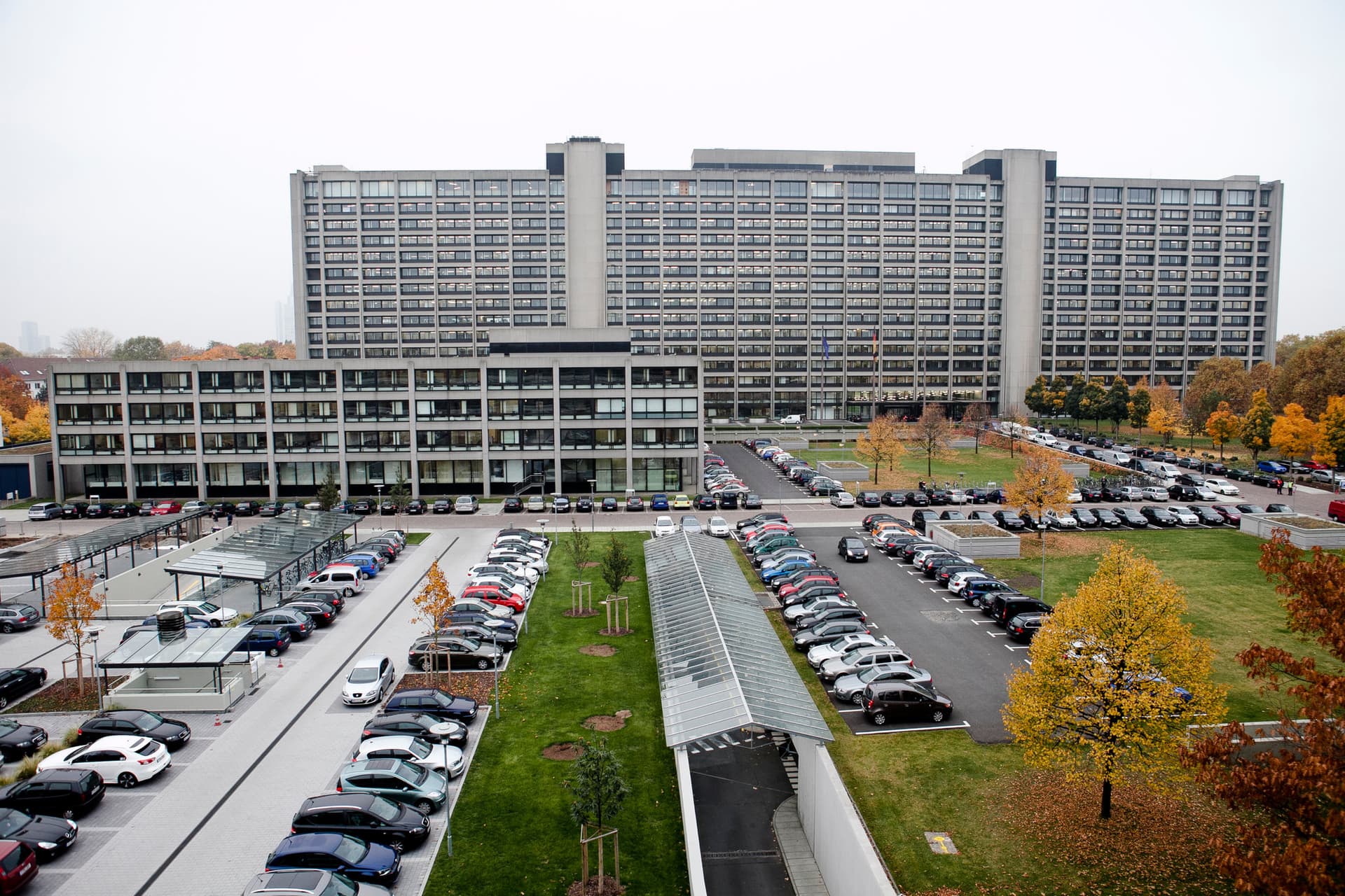 المركزي الألماني يتوقع استمرار الركود خلال الربع الثالث 