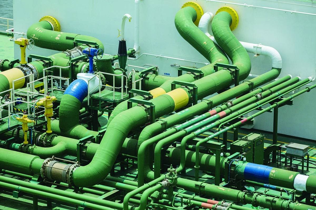 مشترو الغاز الصينيون يتوسعون في لندن وسنغافورة.. سوق تزداد تقلبا