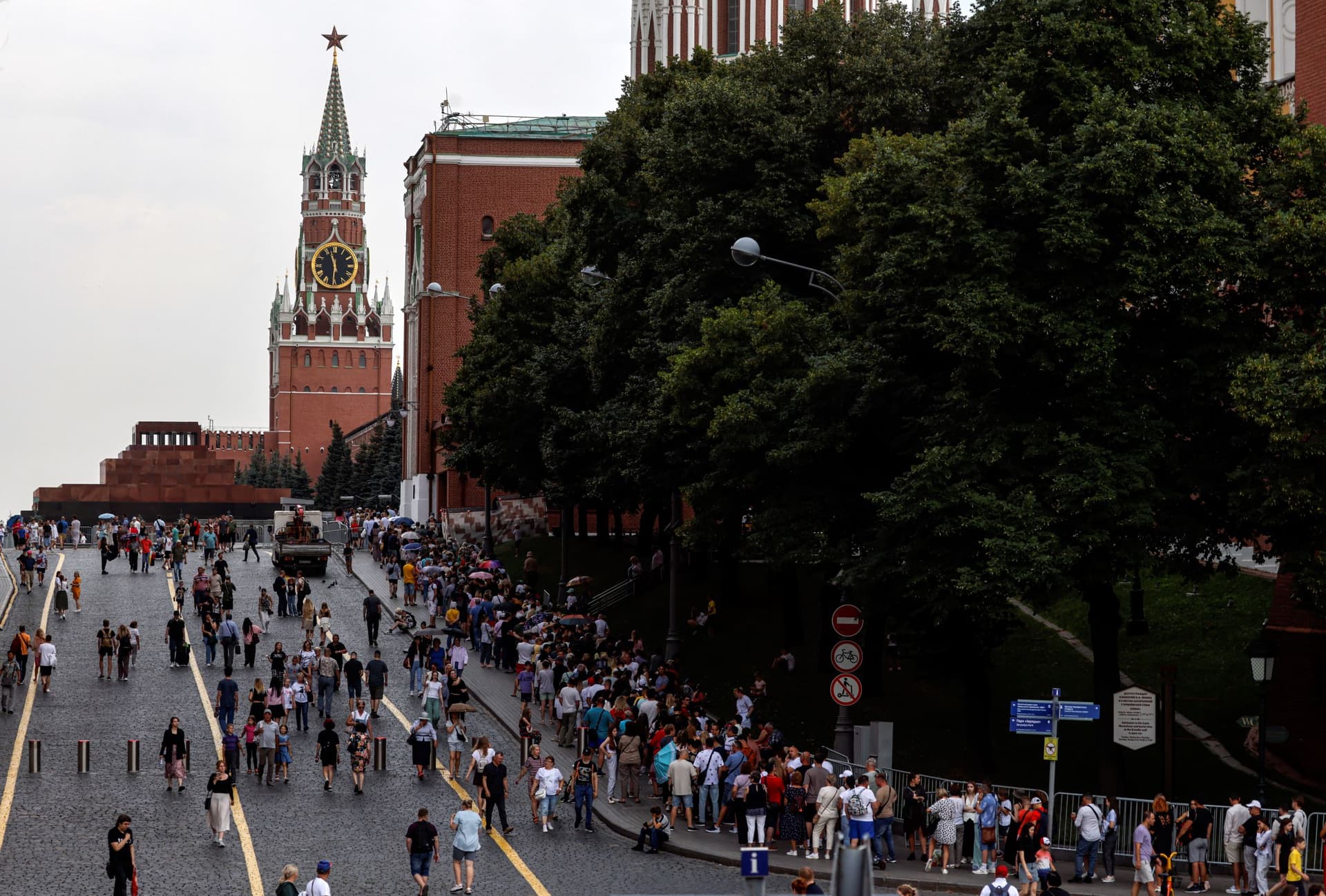 وزير المالية الروسي: نتوقع نمو الاقتصاد بـ 2.5 % في 2023