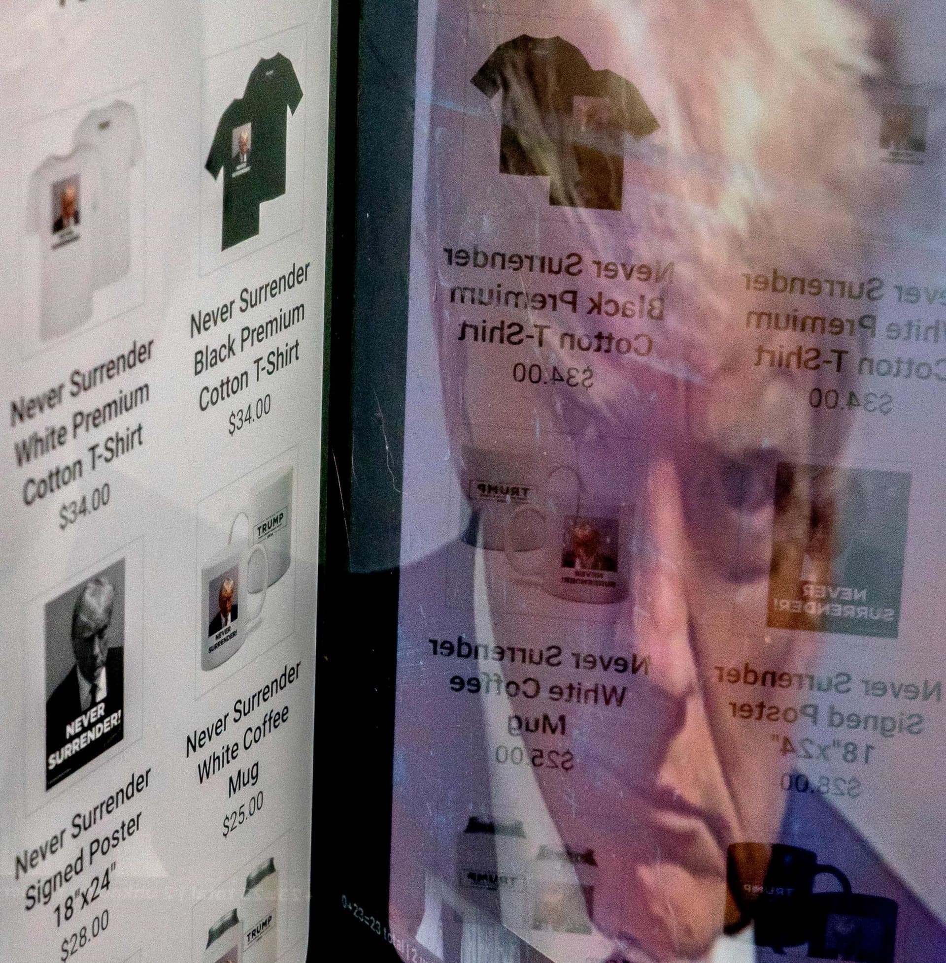 صورة ترمب الجنائية تجمع 7.1 مليون دولار لحملته الانتخابية