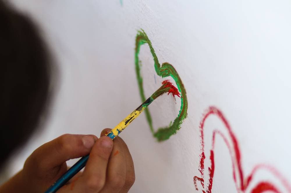 إطلاق المبادرة يأتي ضمن مشاركتها في الاحتفال بالشعر العربي.