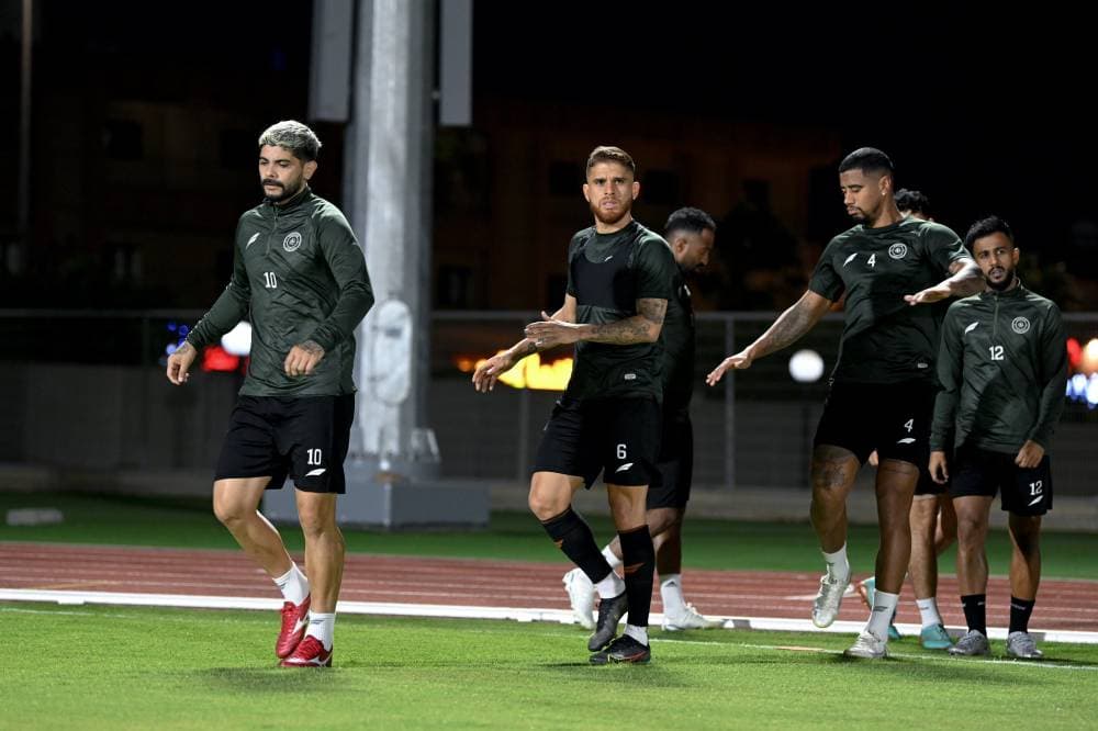 بانيجا وكويلار خلال التدريب الأخير. «مركز الشباب الإعلامي»