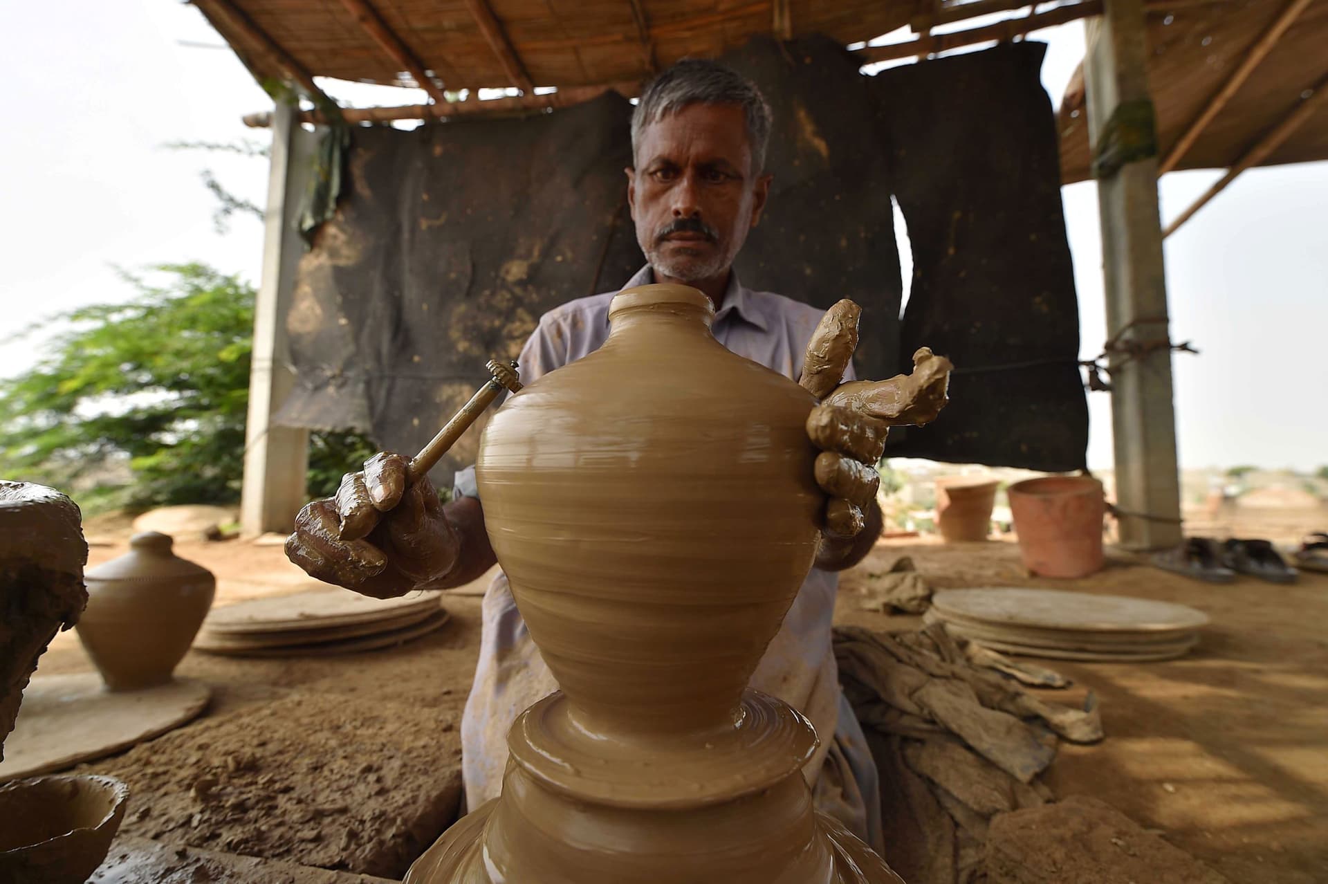 صناعة الفخار