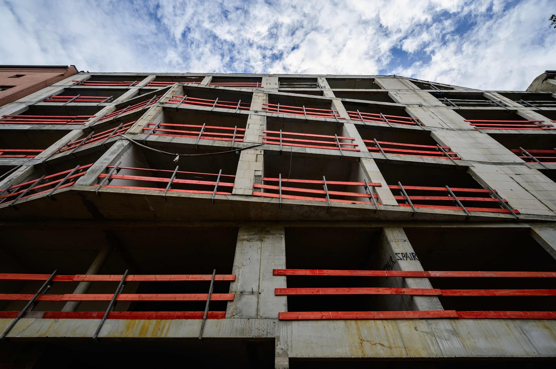 ألمانيا .. القطاع العقاري يغرق في الأزمة