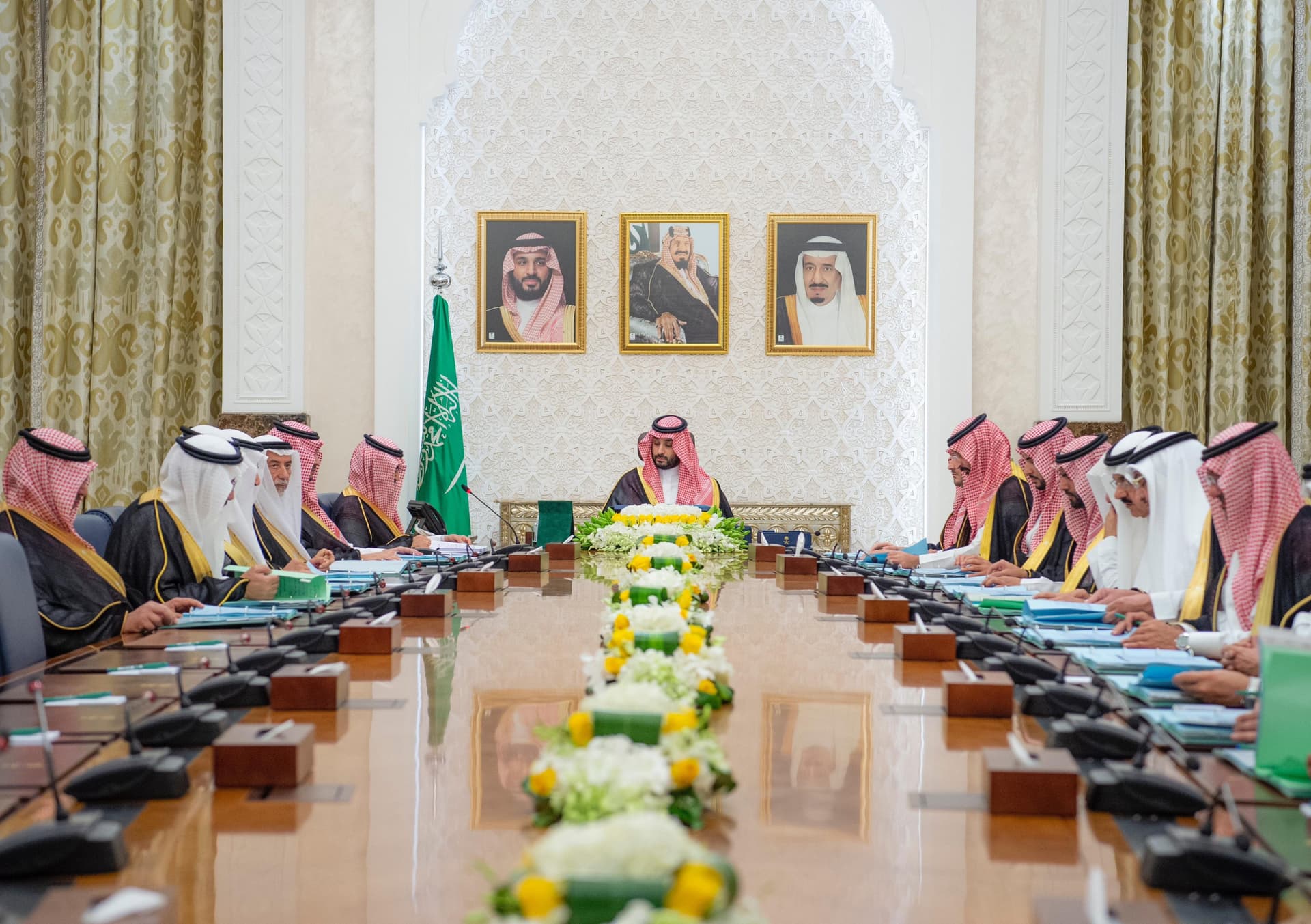 مجلس تنسيق أعلى مع الجزائر وربط سككي مع الكويت