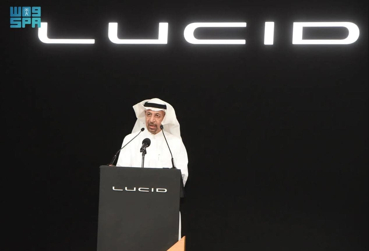 السعودية تعزز صناعة السيارات الكهربائية بتدشين أول مصنع عالمي لـ «لوسيد»