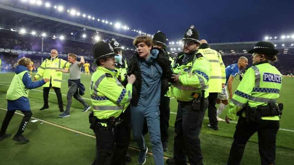 2264 عملية اعتقال مرتبطة بكرة القدم في إنجلترا وويلز .. الأعلى في 9 أعوام