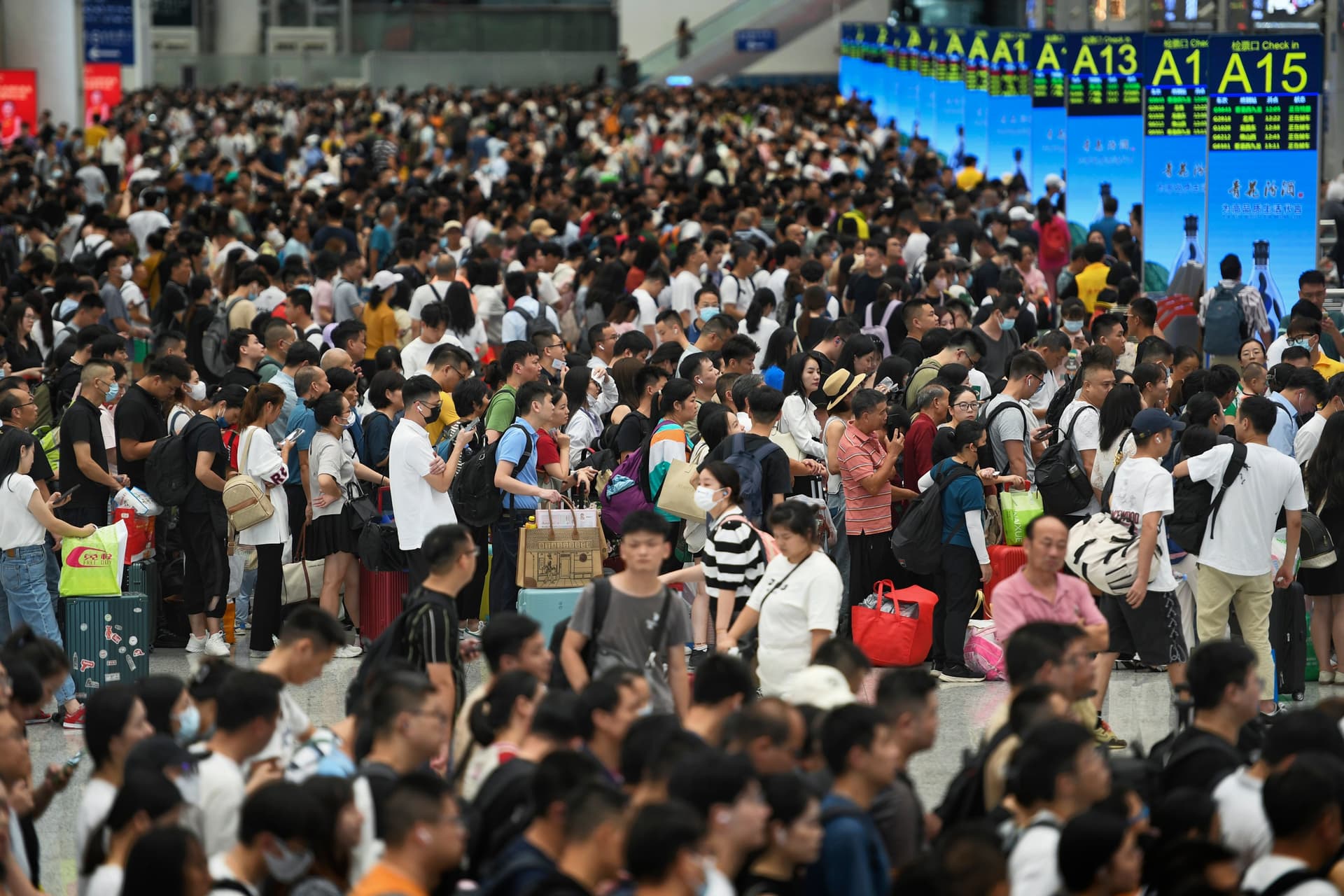 إجازة الخريف تنعش السياحة الداخلية في الصين