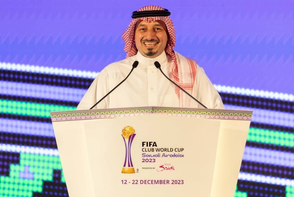 المسحل خلال سحب القرعة. تصوير: محمد المانع ـ "الاقتصادية"