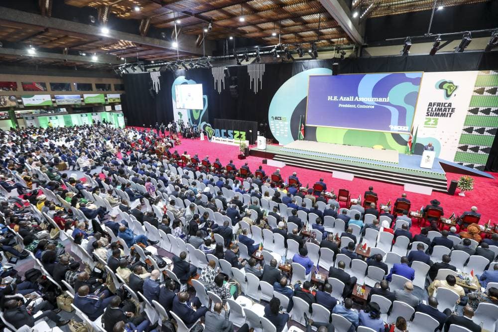 يشارك قادة دول وحكومات ومسؤولون في القطاع في قمة نيروبي. "إ.ب.أ".