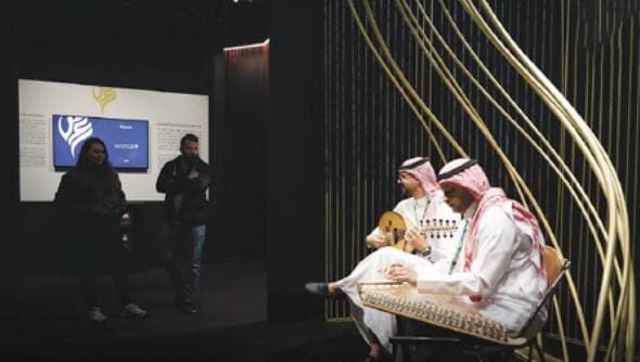 الذهب يصعد مع زيادة الإقبال على الملاذات الآمنة بفعل حرب أوكرانيا