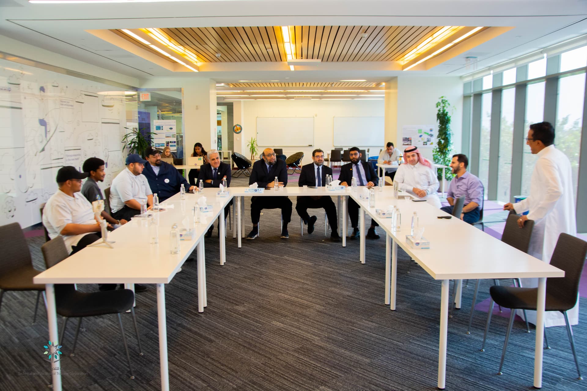 وفد من "تقنية جدة" يزور جامعة الملك عبدالله للعلوم والتقنية "كاوست"