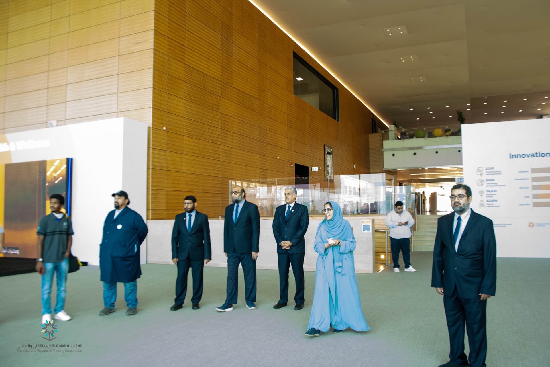 وفد من "تقنية جدة" يزور جامعة الملك عبدالله للعلوم والتقنية "كاوست"