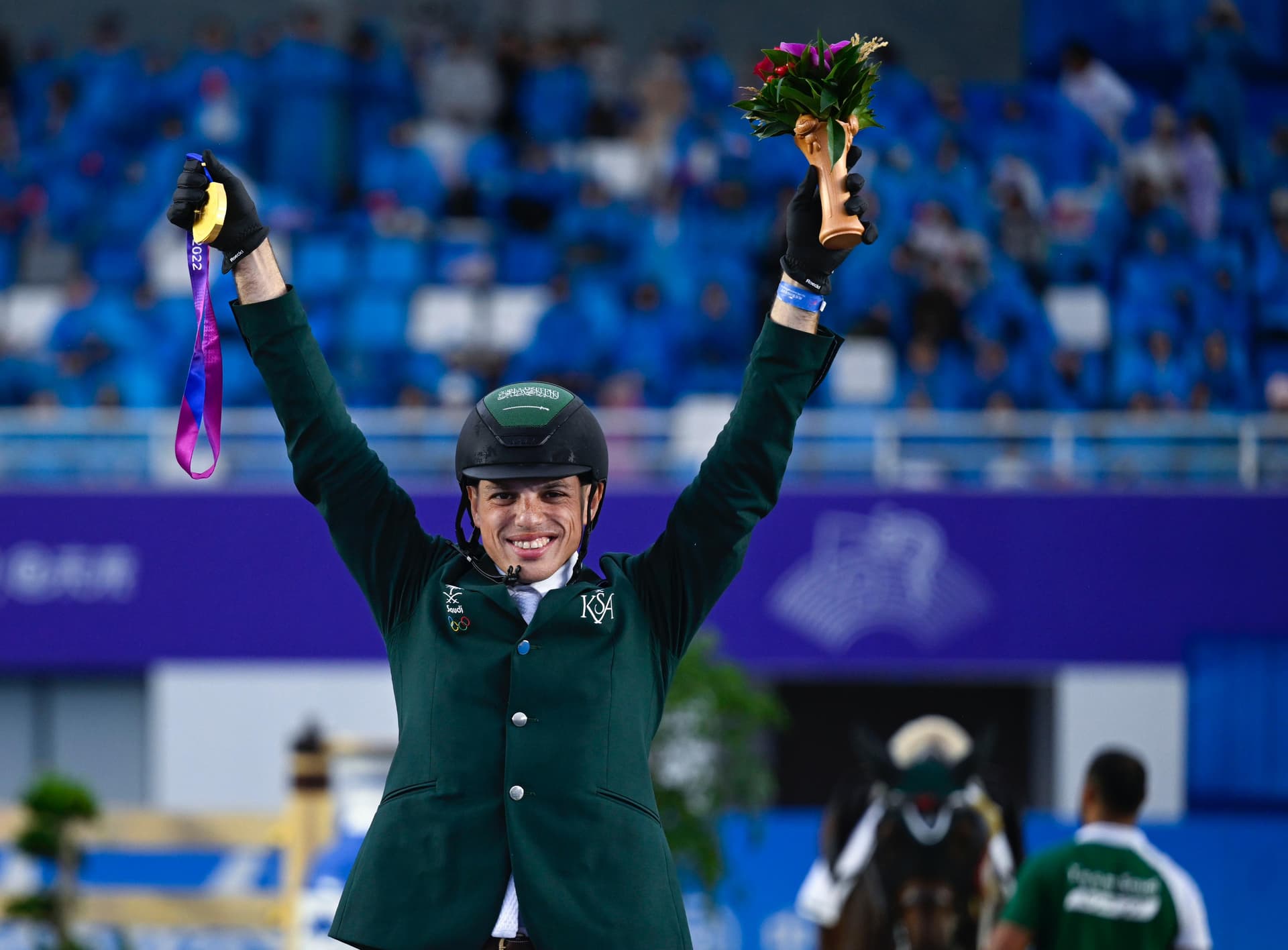 فرسان قفز الحواجز يسيطرون على ذهب دورة الألعاب الآسيوية في الصين