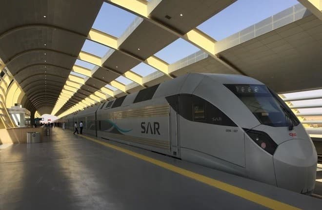 نهاية أكتوبر .. إطلاق أولى تجارب القطارات الهيدروجينية السعودية