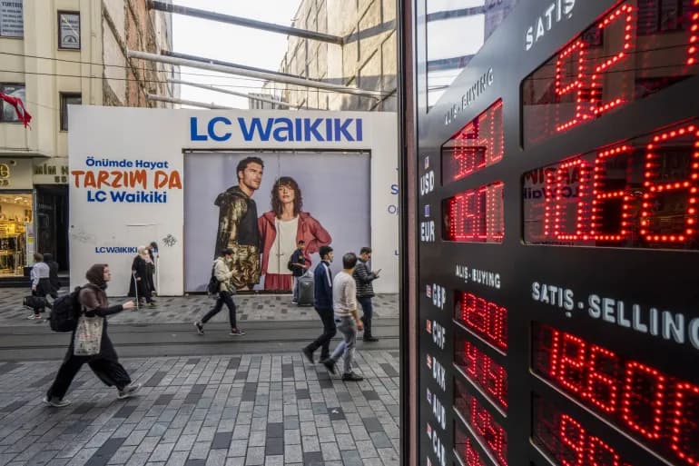 احتياطيات المركزي التركي تسجل أعلى مستوى منذ 2014 