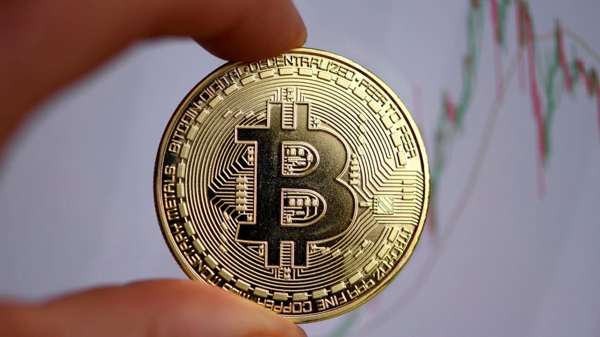 بيتكوين تتحدى المشككين .. 2023 عام التعافي من الصدمات