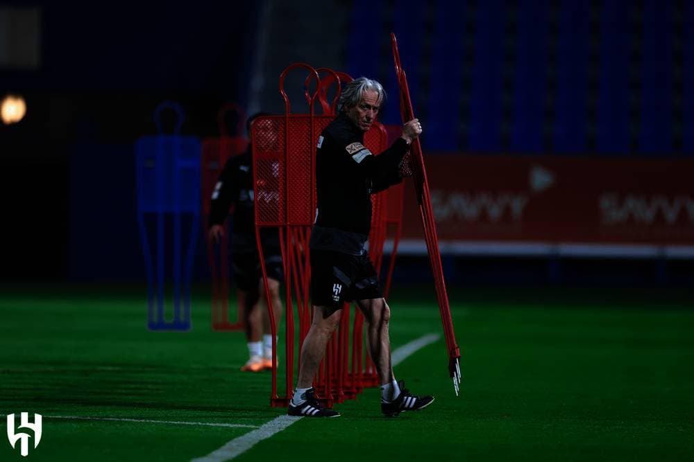 جيسوس خلال مران الهلال أمس. مركز الهلال الإعلامي