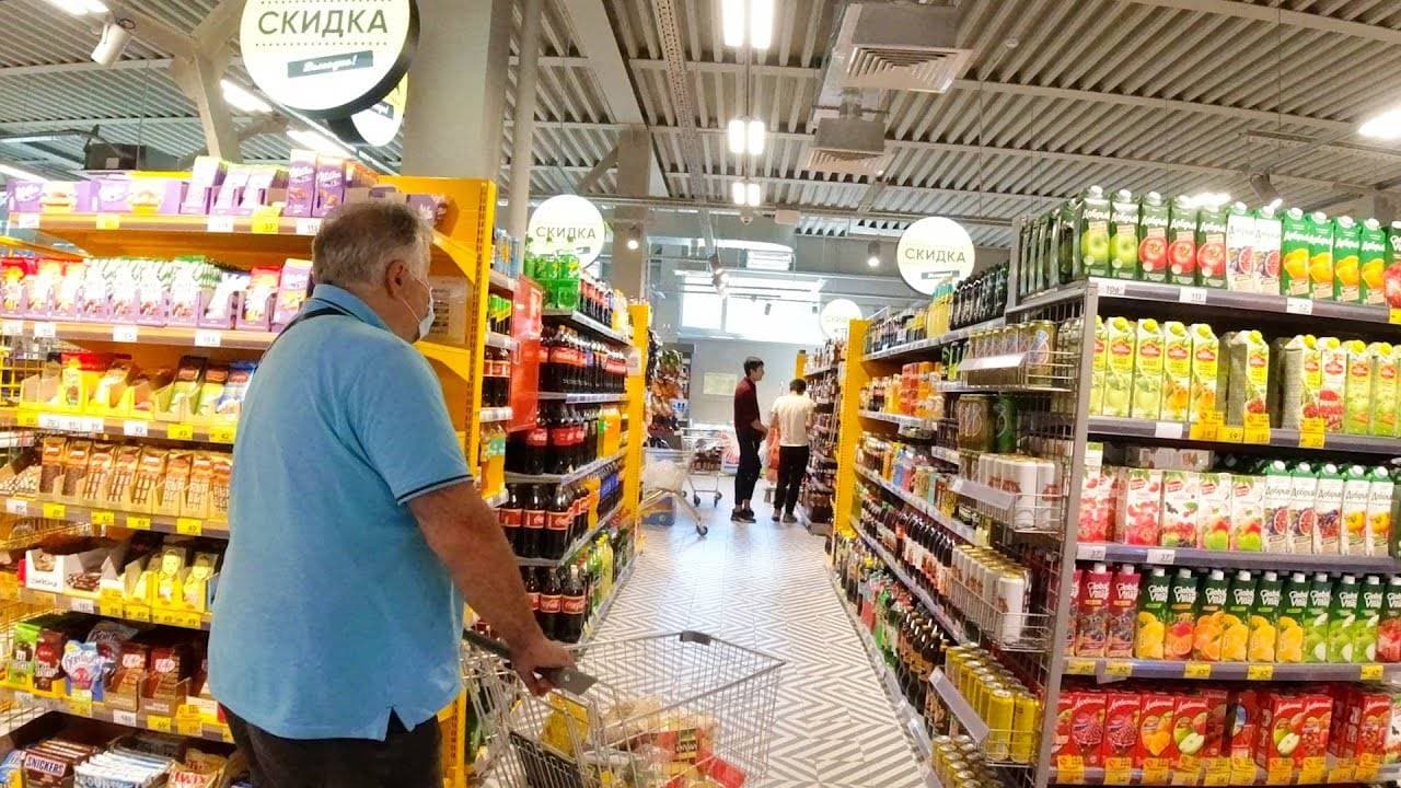 التضخم السنوي لعام 2023 يقترب من الحد الأعلى لنطاق التوقعات الذي يتراوح بين 7.0 و7.5 في المائة.