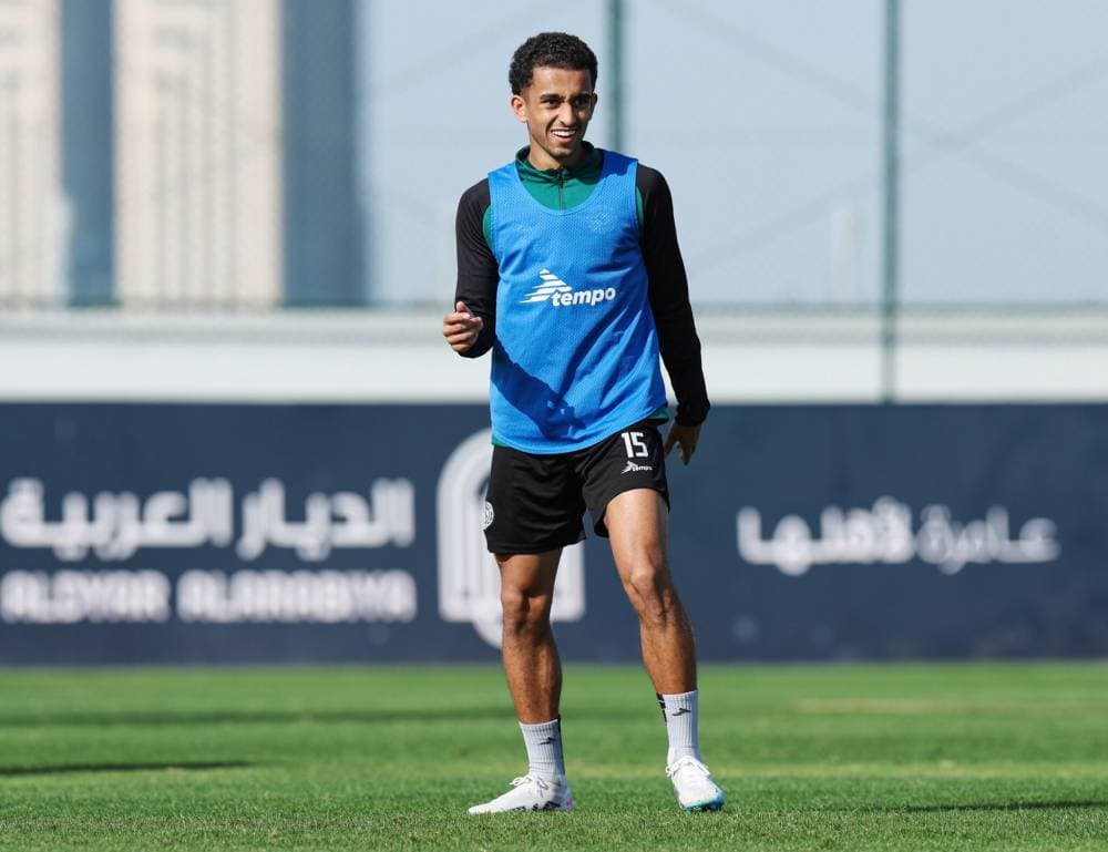 الغامدي خلال تدريب الاتفاق أمس. مركز الاتفاق الإعلامي